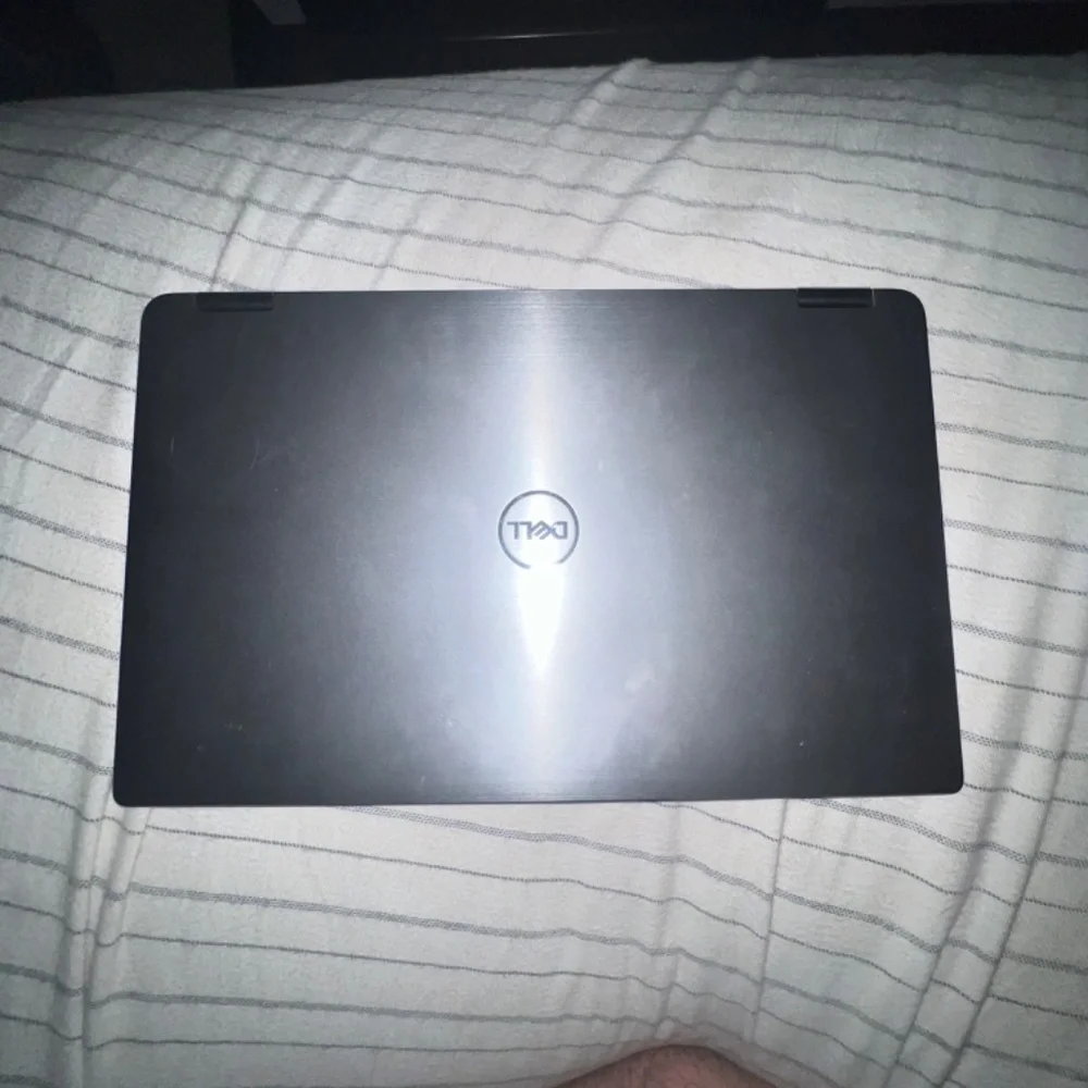 Dell 9410 convertible 2-1 laptop/tablet